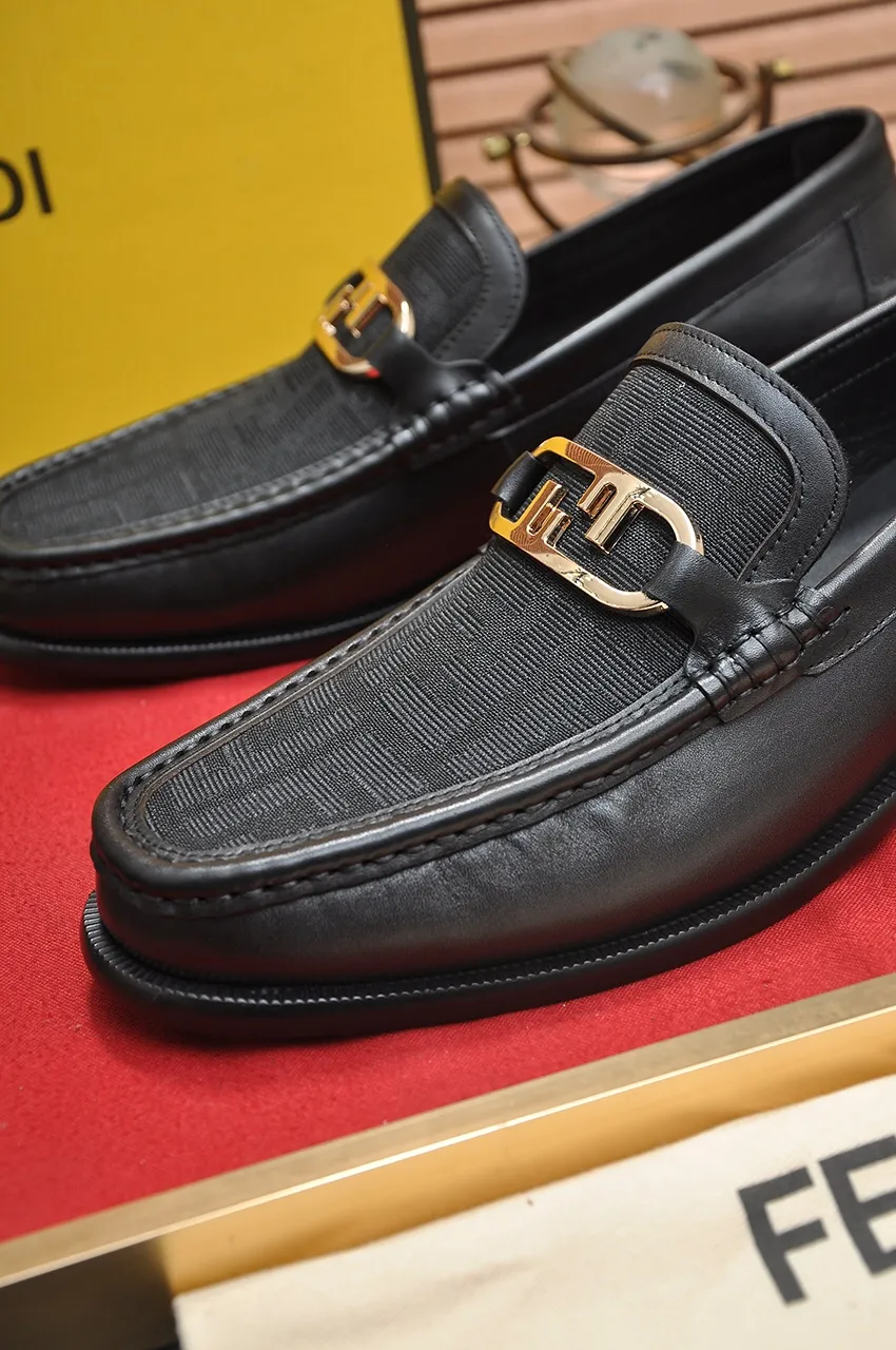 Men's shoes💰560💶[FENDI] The latest high-end men's shoes in Hong Kong! Original quality. The upper is made of imported cowhide material and cowhide lining! Super comfortable on the foot, original wear-resistant outsole, luxurious, fashionable, casual and versatile! Size: 38-45 (45 customized)